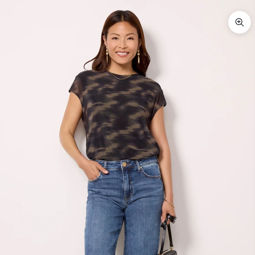 Evereve Oakley Mesh Tank in camouflage print